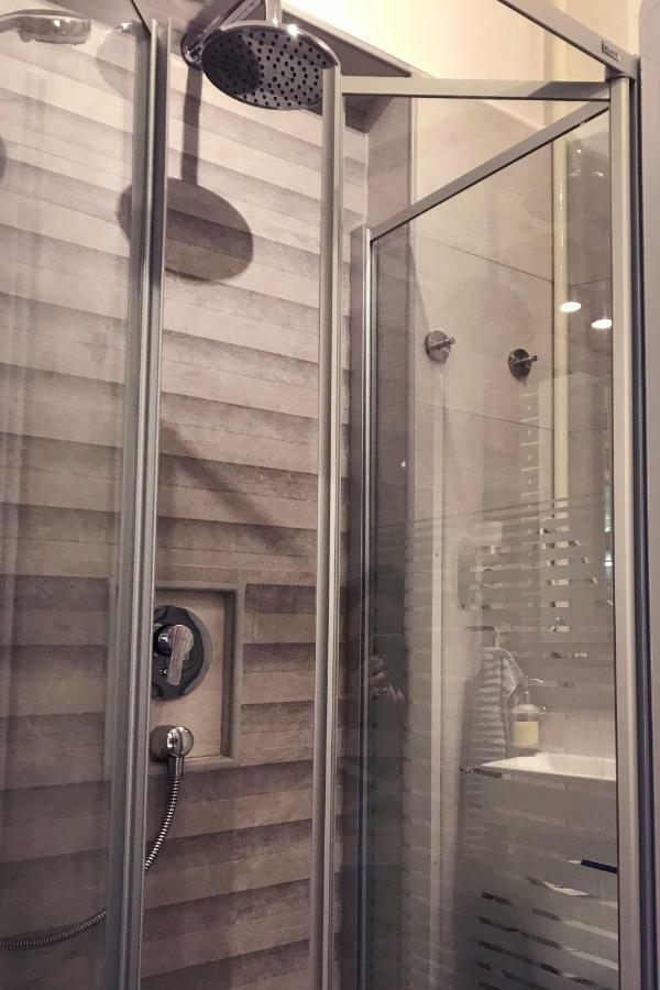 זאגרב Mely Apartment In The City Center מראה חיצוני תמונה