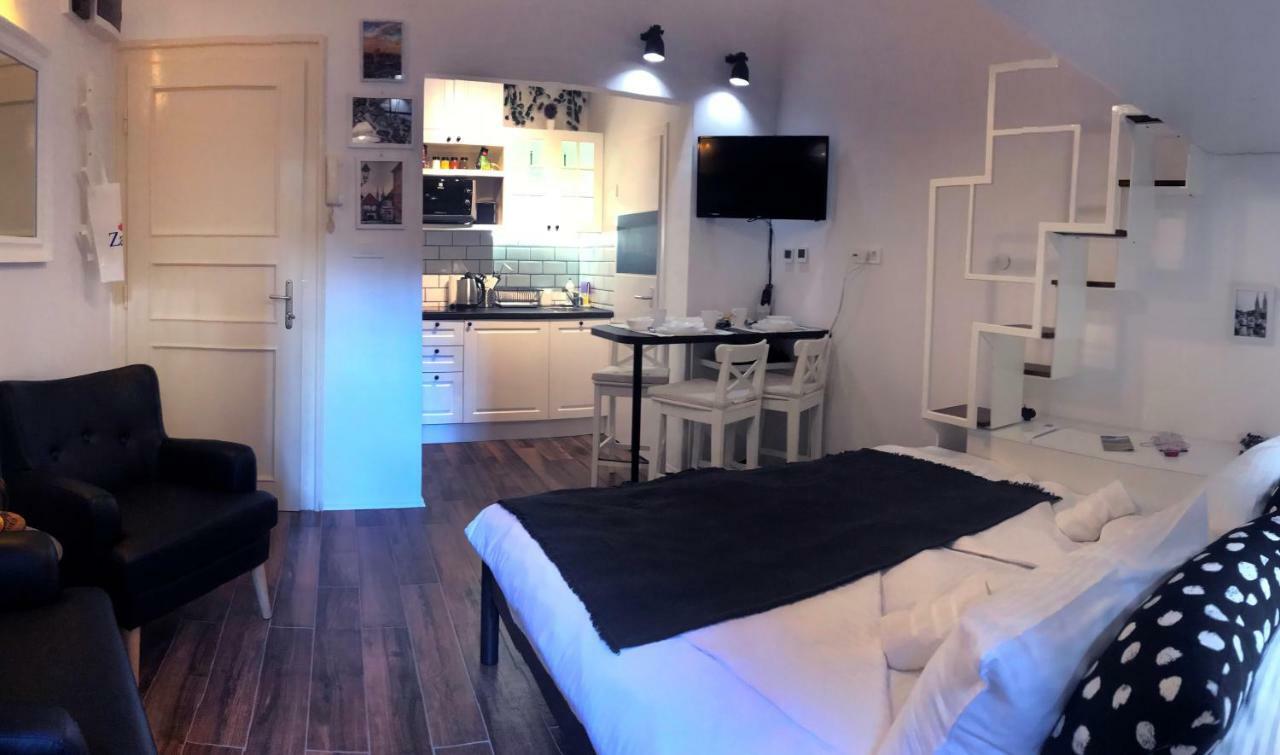 זאגרב Mely Apartment In The City Center מראה חיצוני תמונה